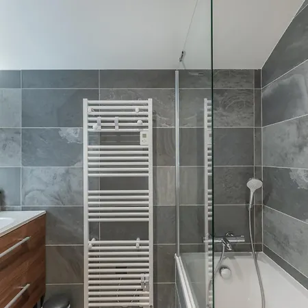 Superbe Penthouse A 1650 Avec Cheminee, 3 - Fr-1-563-155 Апартаменти *